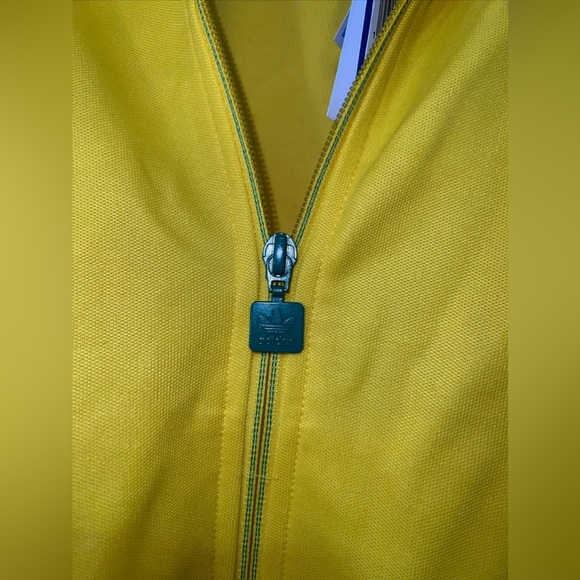Adidas yellow three stripe jacket S green - Picture 5 of 6